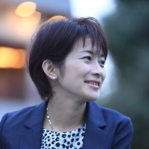 望月衣塑子 もちづきいそこ 記者